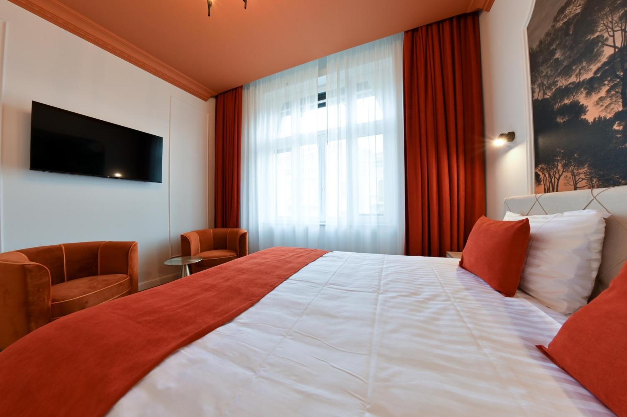 Leda Residence Oradea Exterior foto