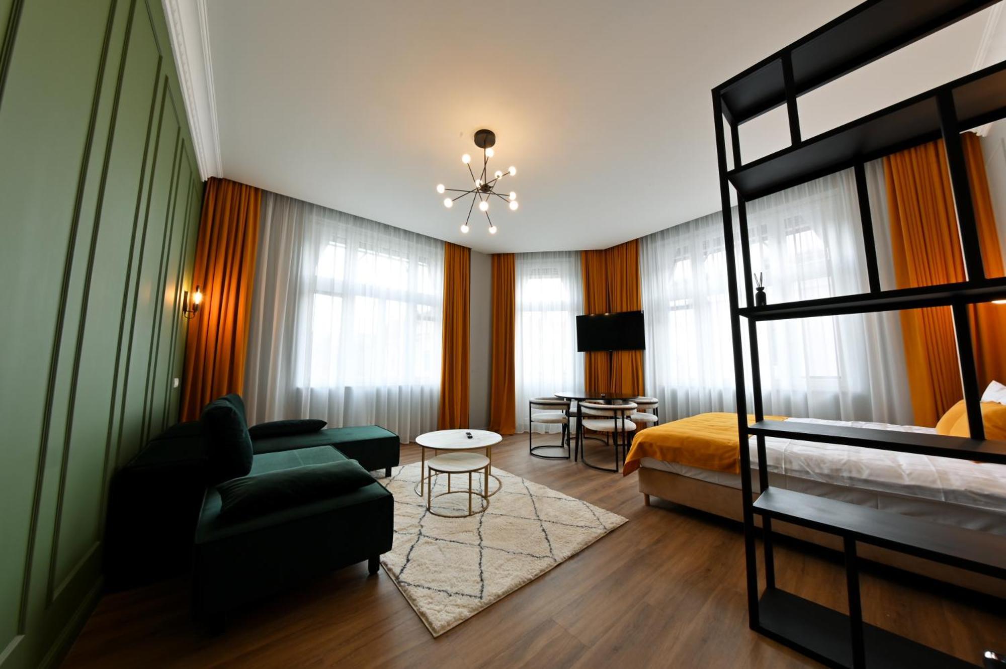 Leda Residence Oradea Exterior foto